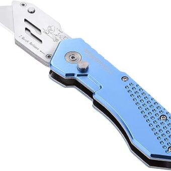 Amazon Basics Folding Utility Knife, Lightweight Aluminum Body with Holster, Light Blue